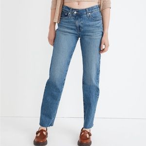 The Mid-Rise Perfect Vintage Straight Jean in Edgerton Wash: Criss Cross Edition